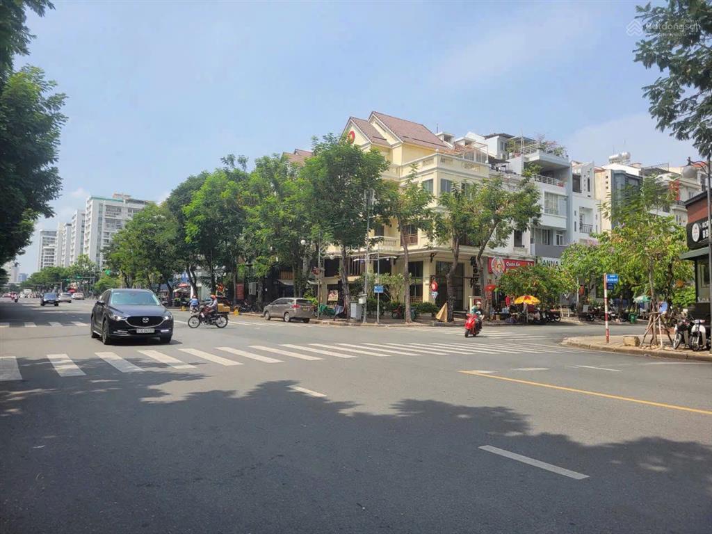 Cho thuê căn góc hưng phước, bùi bằng đoàn, giá 210 triệu  0938 602 *** nhân