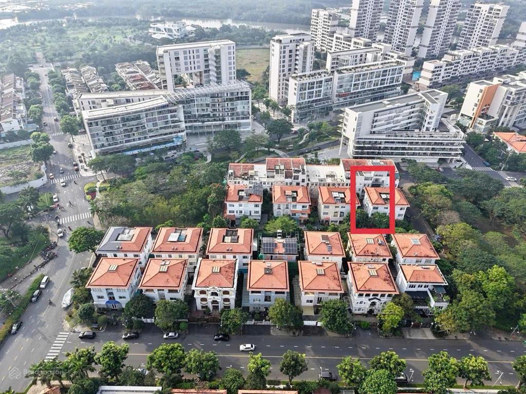Bán biệt thự mỹ kim, phú mỹ hưng, 10.25x18.75m, bán 72 tỷ 0938 602 *** nhân
