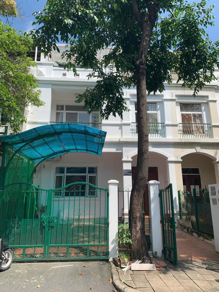 Cho thuê villa hưng thái, phú mỹ hưng, 7x18m, giá 44 triệu  0938 602 *** nhân
