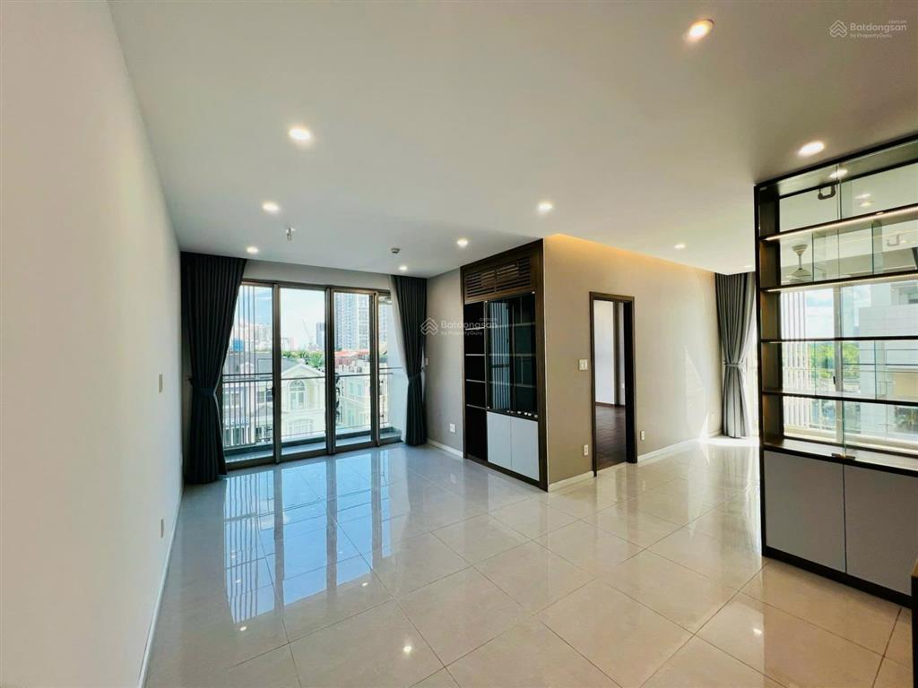Bán shop midtown  phú mỹ hưng, lầu 3, 90m2, giá 9,4 tỷ  0938 602 *** nhân