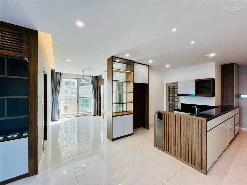 Bán shop midtown  phú mỹ hưng, lầu 3, 90m2, giá 9,4 tỷ  0938 602 *** nhân