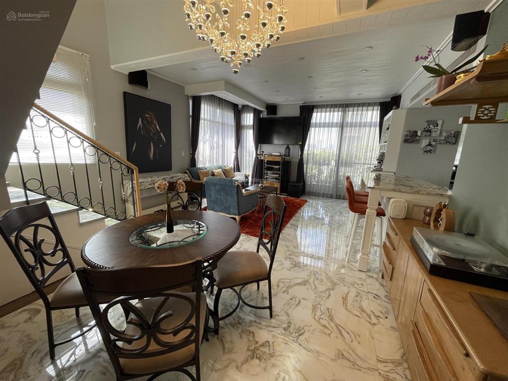 Căn hộ penthouse starhill, phú mỹ hưng. 166m2, giá 22 tỷ  0938 602 *** nhân