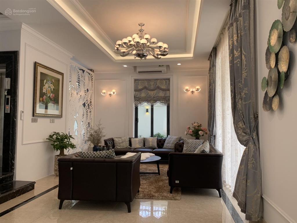 Cho thuê villa nam thông, phú mỹ hưng, 130 triệu/tháng 0938 602 *** nhân