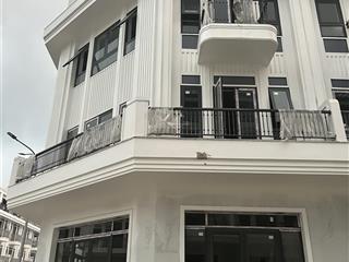 Cần bán gấp căn góc hiếm hoi tại dự án him lam