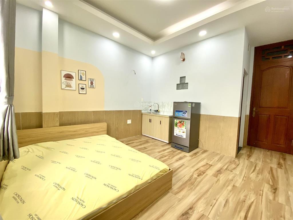 Chdv trần não cửa sổ siêu thoáng sáng