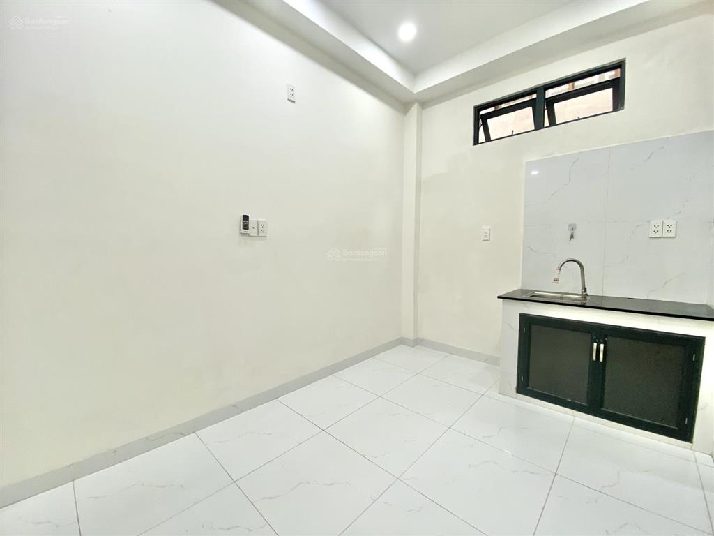 Phòng cửa sổ mới đẹp nguyễn xí