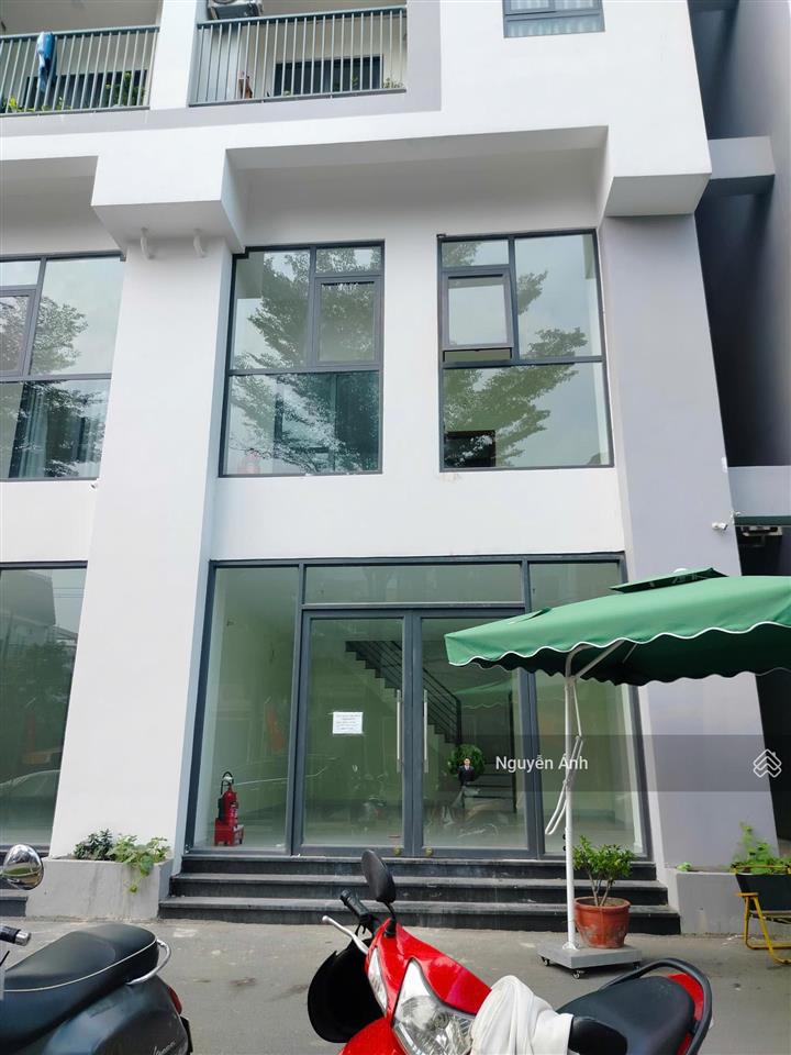 Cho thuê shophouse chung cư stown tham lương, tân thới nhất, quận 12. diện tích 160m2