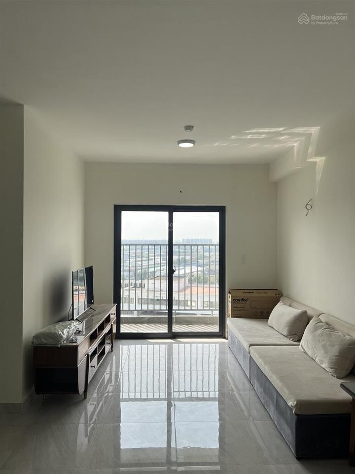 Cho thuê căn 3 phòng ngủ full nội thất nhà mới 100% dọn vào ở ngay chung cư stown tham lương