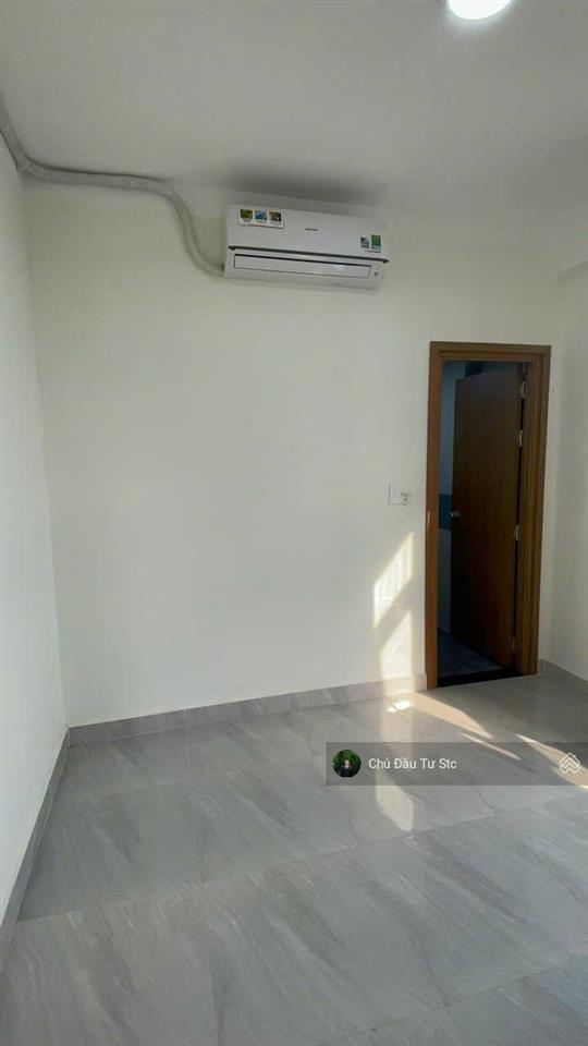 Chính chủ cần bán căn góc 61m2 nhà có nội thất. hỗ trợ vay, sổ hồng sẵn