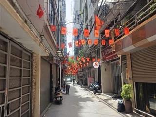 TRUNG KÍNH- LÔ GÓC- 50M RA PHỐ- NGÕ THÔNG- Ô TÔ ĐỖ CỬA- Ở KẾT HỢP KINH DOANH. 