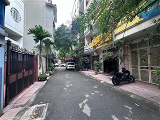 VỊ TRÍ ĐẸP - VÀI BƯỚC RA PHỐ- 2 THOÁNG- NGÕ Ô TÔ- MẶT TIỀN 5M PHỐ TRUNG KÍNH. 