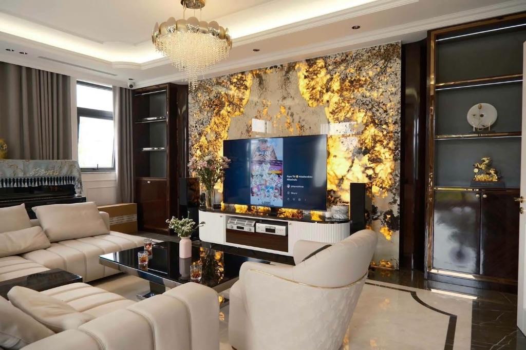 MẠC THÁI TỔ- NHÀ MỚI THANG MÁY- PHÂN LÔ- Ô TÔ TRÁNH- 30M RA PHỐ- 7 NGỦ THOÁNG SÁNG. 