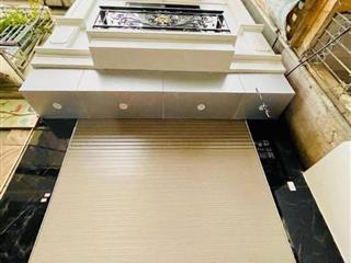 HOÀNG NGÂN- PHÂN LÔ- Ô TÔ TRÁNH- VỈA HÈ- 30M RA PHỐ- NGÕ THÔNG- 7 NGỦ THOÁNG SÁNG- Ở NGAY. 