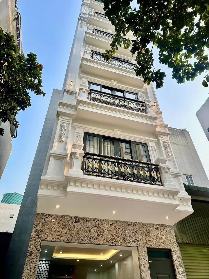 ĐỖ QUANG- VỊ TRÍ ĐẸP CHO VĂN PHÒNG- 2 THOÁNG- VỈA HÈ- Ô TÔ TRÁNH- 50M RA PHỐ.