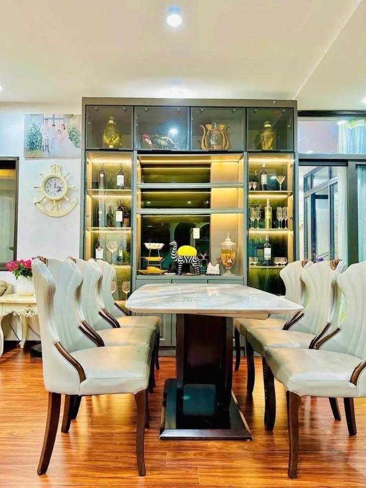 21,5 TỶ- TRẦN DUY HƯNG- 75M- 7 NGỦ- 50M RA PHỐ- NHÀ RỘNG, RẤT HỢP GIA ĐÌNH. 