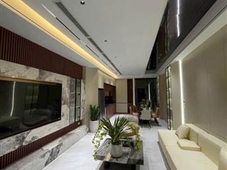 TRUNG KÍNH- 11,5 TỶ- 49M- 7 NGỦ RỘNG RÃI- 50M RA PHỐ- NGÕ THÔNG- GIA ĐÌNH Ở RẤT THOẢI MÁI. 