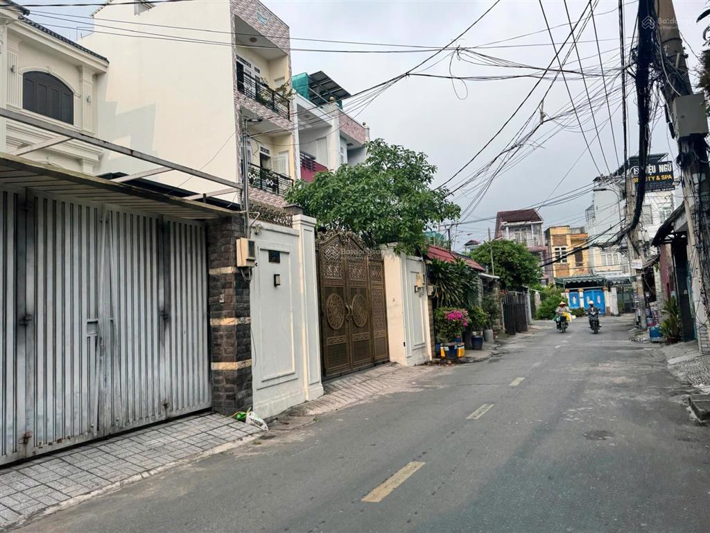 Bán nhà mặt tiền gần vincom thủ đức  193m2 (7.3 x 22)  5tầng  thu nhập 130triệu/tháng