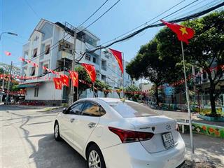 Bán nhà hoàng diệu 2  thủ đức  40m2  full thổ cư  hẻm 3 gác thông  sổ hồng riêng