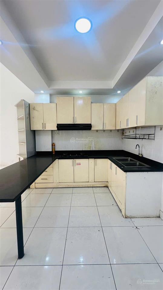 Bán nhà ngay ngã 4 thủ đức  hiệp phú  105m2  2 tầng  4pn  ô tô ngủ trong nhà