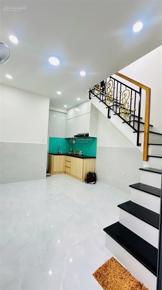 Bán nhà lê văn việt  vincom quận 9  dtsd 36m²  2 tầng  hẻm thông  sổ hồng riêng
