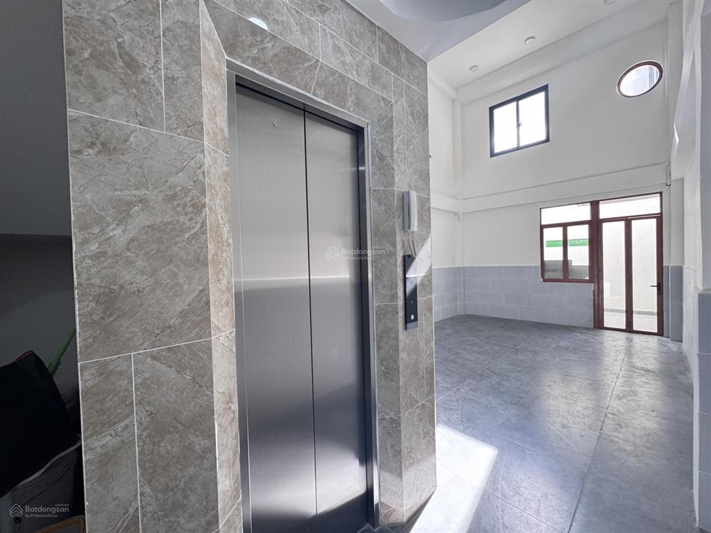Cho thuê 70 triệu/tháng  nhà mặt tiền chợ tam hà  thủ đức  72.9m2  5 tầng  có thang máy
