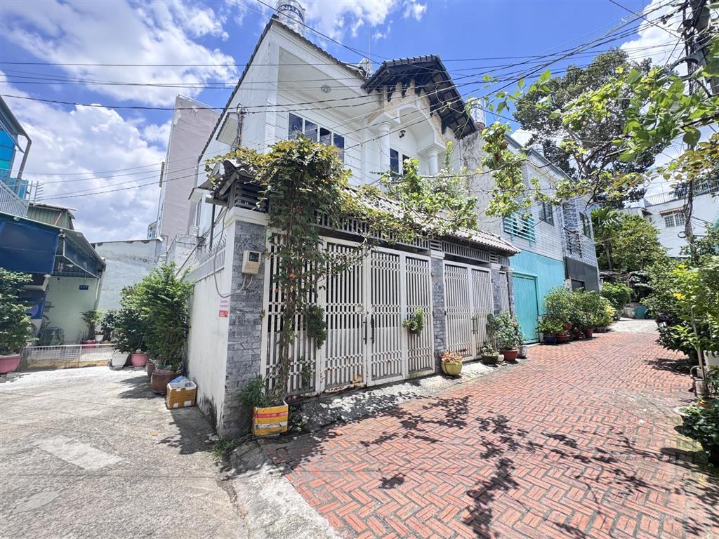 Bán villa mini sát phạm văn đồng  linh tây  88m2  ngang 8m  2tầng  hxh  sân đậu ôtô trong nhà
