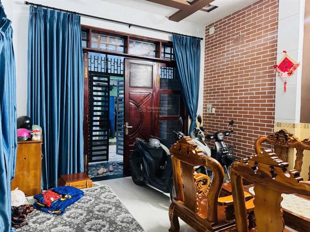 Nhà sát đặng văn bi  thủ đức  62m2  3tầng  góc 2 mặt thoáng  6pn  hẻm xe hơi  sổ hoàn công