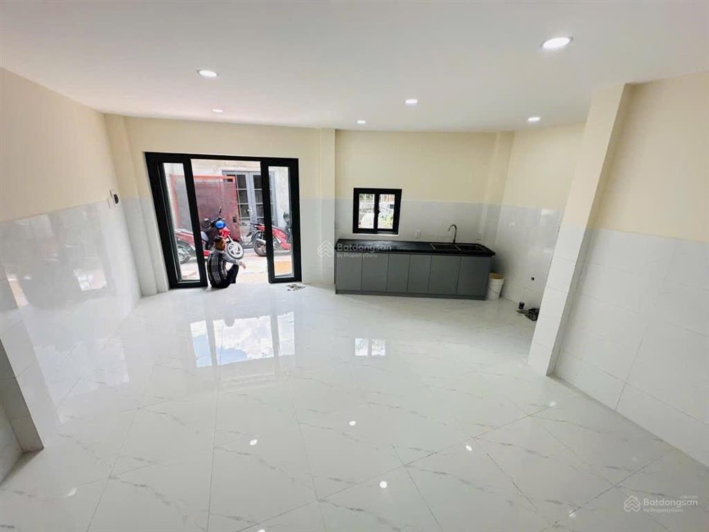 Bán nhà mới linh xuân  thủ đức  39m2  full thổ cư  2 tầng  2 pn  sổ hồng riêng