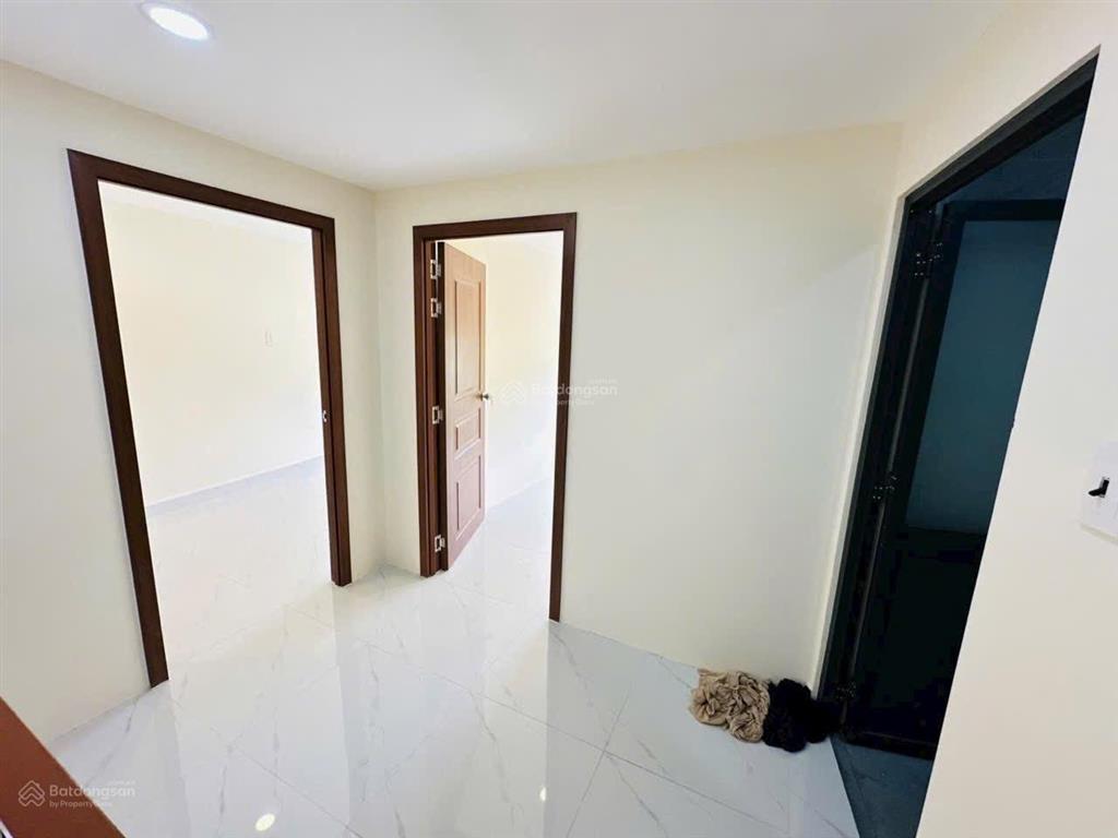 Bán nhà mới linh xuân  thủ đức  39m2  full thổ cư  2 tầng  2 pn  sổ hồng riêng