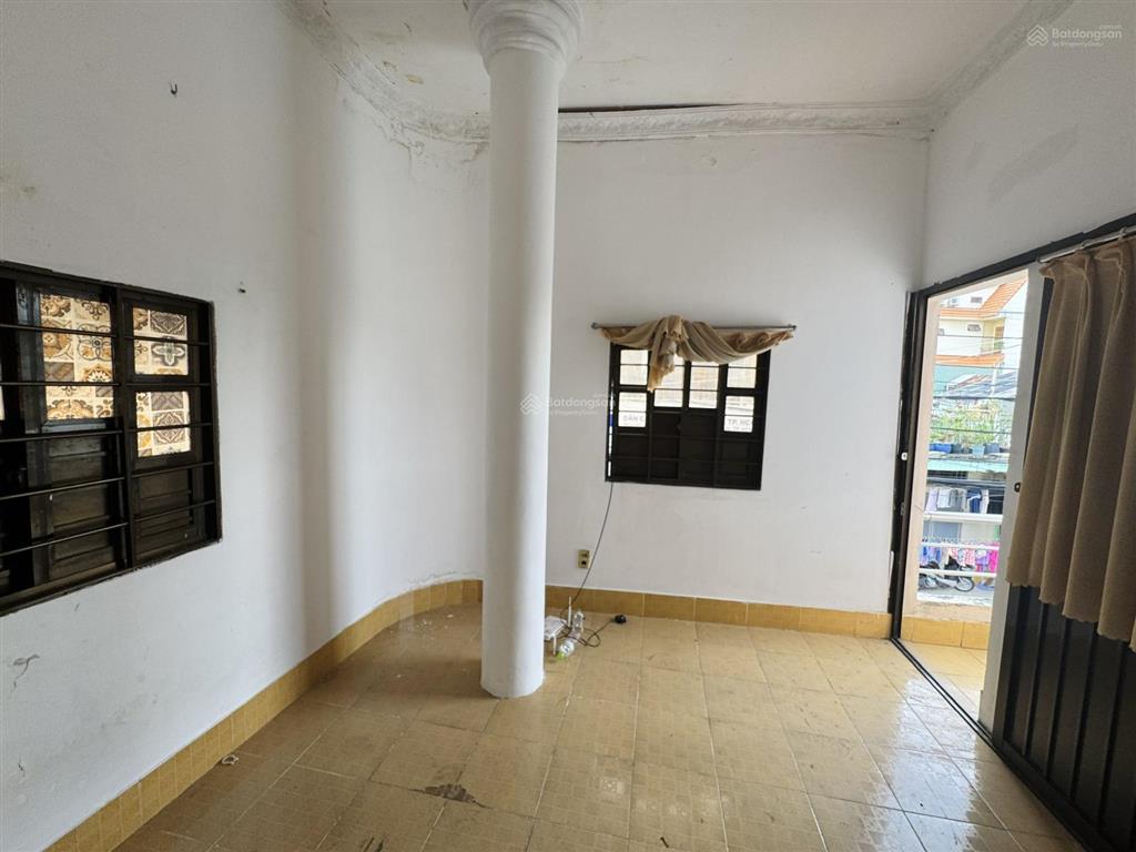 Bán nhà mặt tiền chợ kiến thiết  quận 9  dtsd 45m2  2tầng btct  3pn  sổ hồng riêng  hoàn công