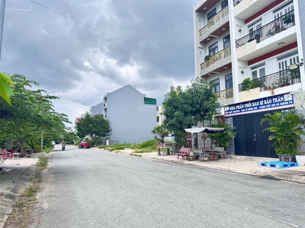 Đất mặt tiền kdc êm đềm  linh xuân thủ đức  90m2  đường 16m  xây mới 5 tầng  gần phạm văn đồng