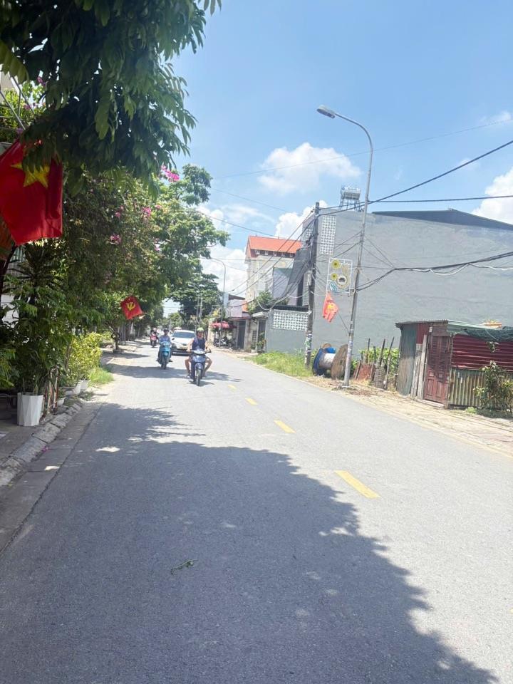 Chủ đất cần bán lô đất mặt đường Nam  Phong, Hải An, Hải Phòng