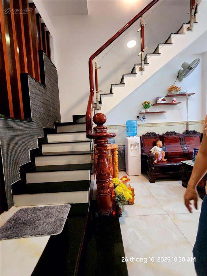 Bán nhà 3 tầng hẻm tám danh phường 4 quận 8 giá 6 tỷ 6