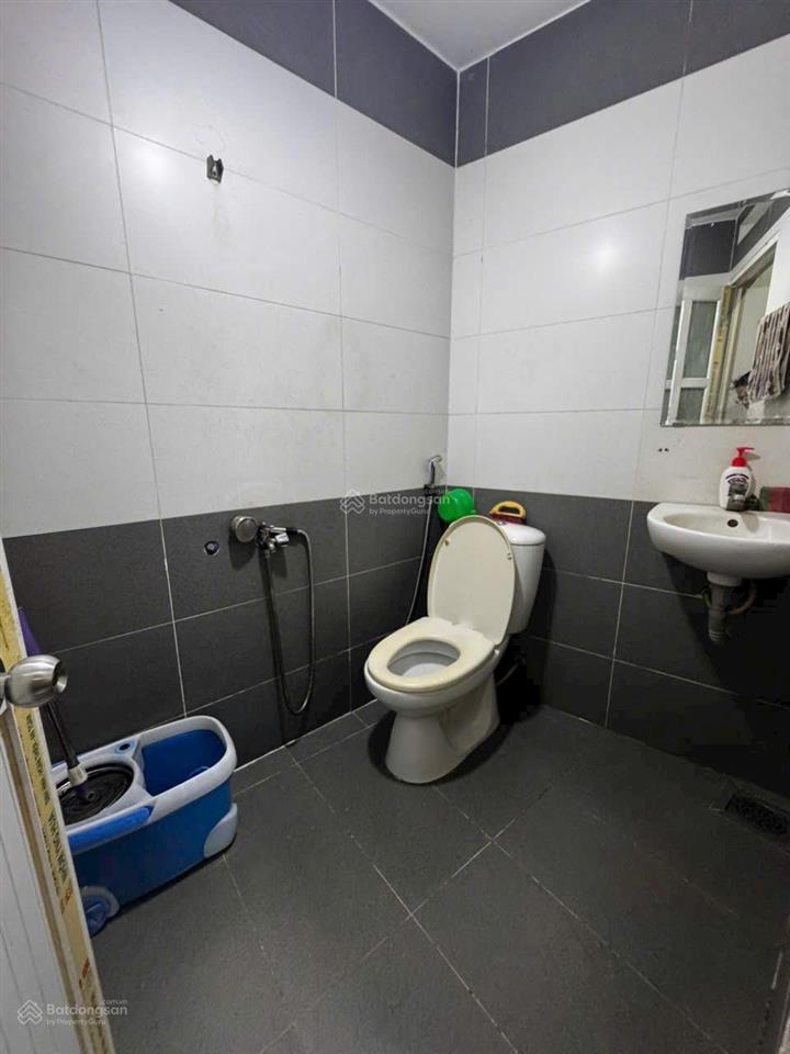 Nhà 3 tầng ngang 4.3m nở hậu 5m phường 4, quận 8