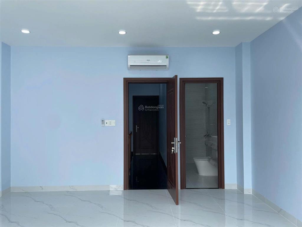 Bán nhà mới xây (5m x 22 ) 4 tầng kdc phú lợi phường 7 quận 8.