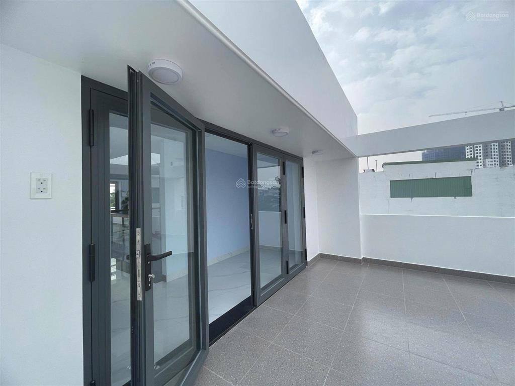 Bán nhà mới xây (5m x 22 ) 4 tầng kdc phú lợi phường 7 quận 8.