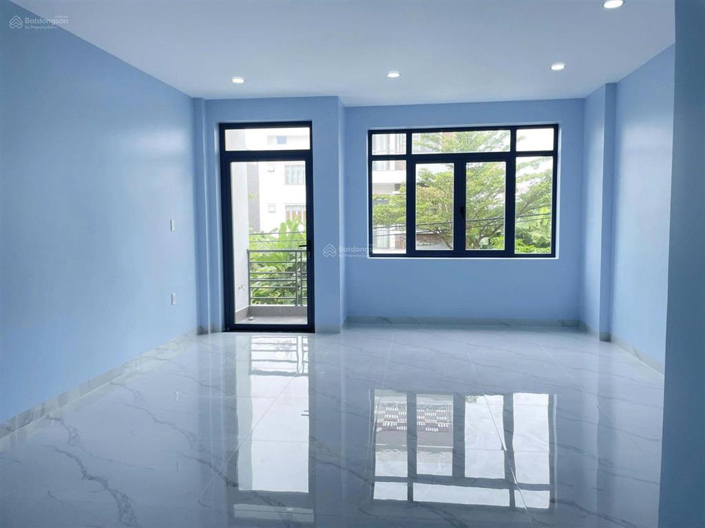 Bán nhà mới xây (5m x 22 ) 4 tầng kdc phú lợi phường 7 quận 8.