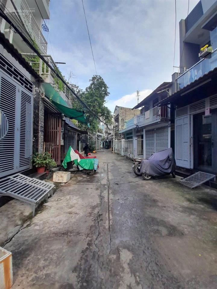 Bán nhà hẻm dương bá trạc, dt 4,2 x 19m, phường 1 quận 8. nhà hẻm thông thoáng gần cầu kênh xáng