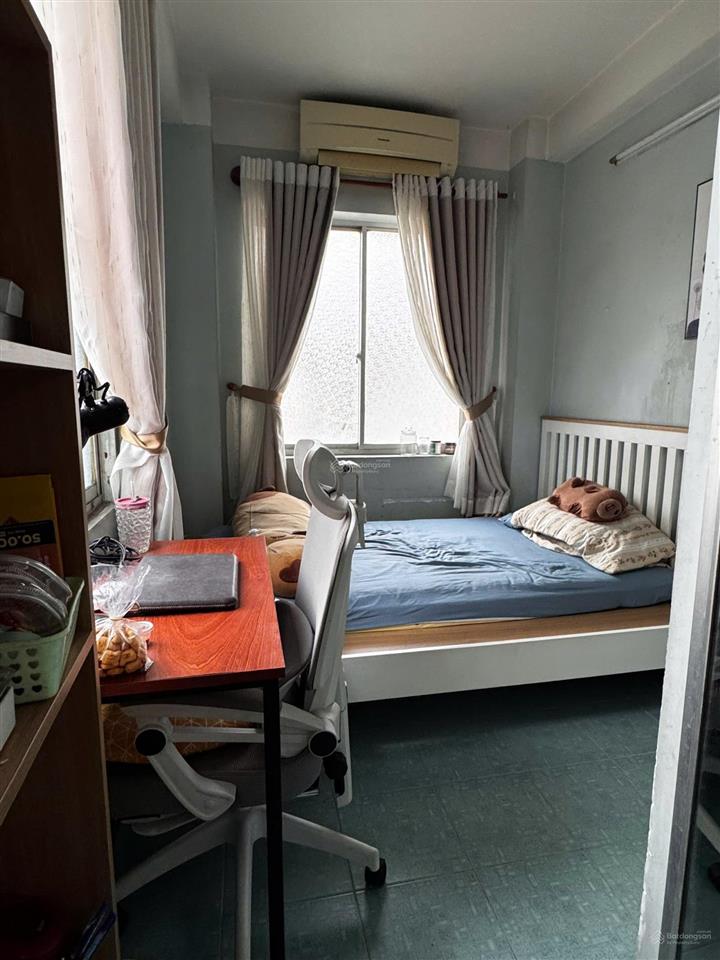 Nhà 1 trệt 2 lầu sân thượng hai bà trưng phường xuân hòa quận 3