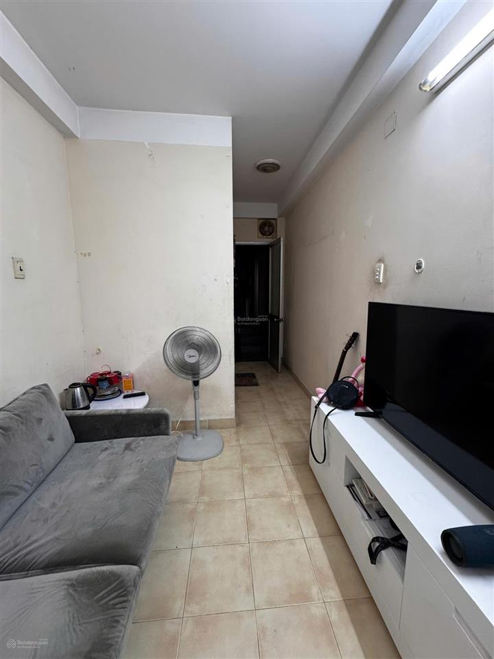 Nhà 1 trệt 2 lầu sân thượng hai bà trưng phường xuân hòa quận 3
