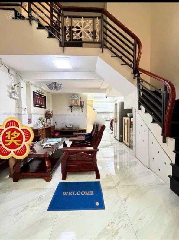 Nhà đẹp đường ba đình p8 q8 4 tầng giá 5 tỷ 350