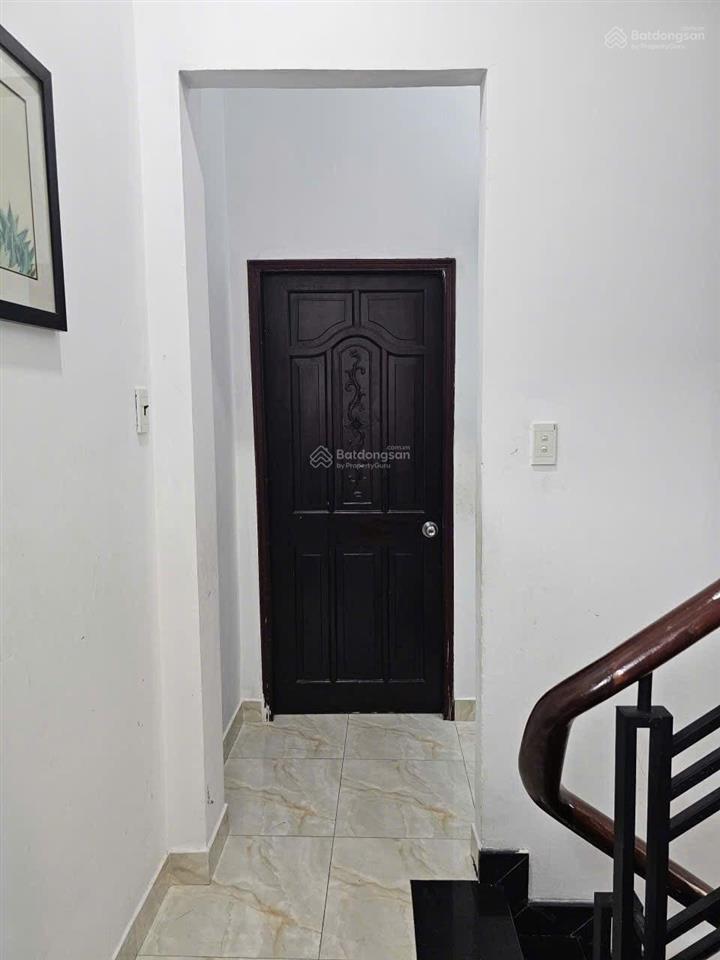 Bán nhà phố phạm thế hiển p7 q8  1 trệt 2 lầu  giá 4 tỷ 2