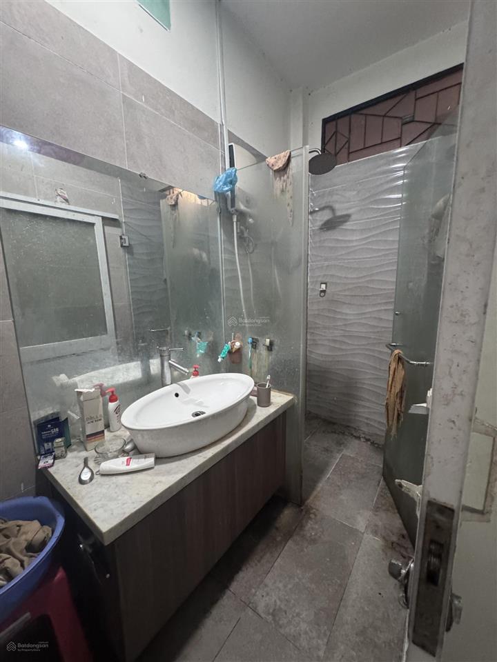 Nhà mặt tiền tùng thiện vương 4 x 20