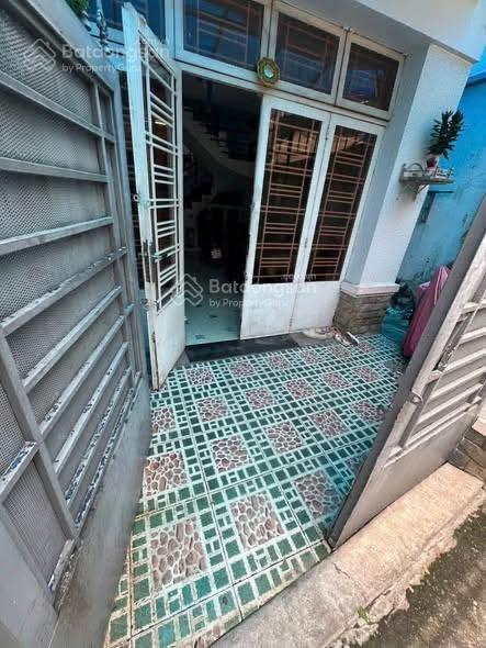 Bán nhà dương bá trạc, 1 trệt 2 lầu p1 q8 chưa đến 100tr/m2