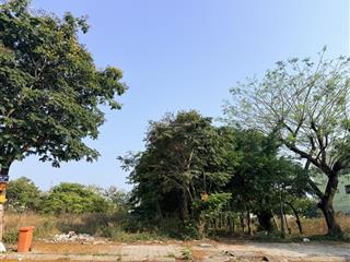 Bán đất lô góc sổ đỏ cát lái, mặt hông view công viên, dt 10x20m, giá 90 triệu/m²