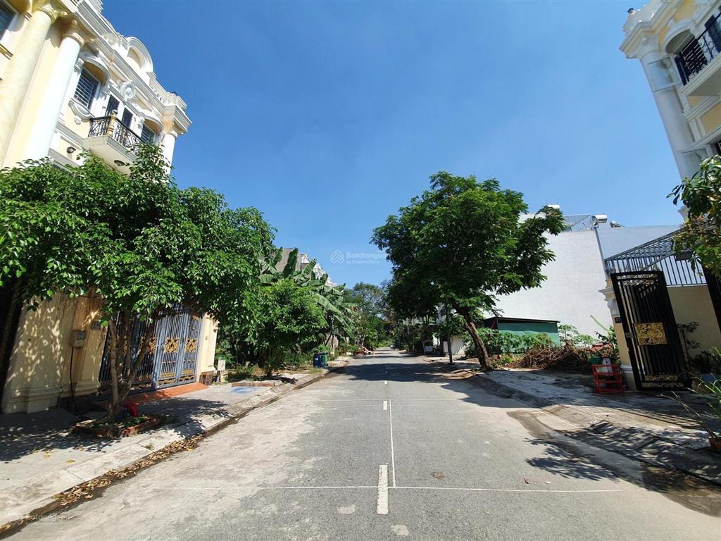 Bán đất cát lái, sổ đỏ cá nhân, dt 8x20m, đường 12m, giá 67 triệu/m²