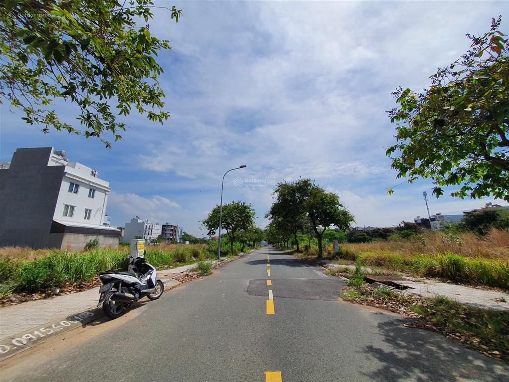 Bán đất biệt thự đường 48cl, 202.5 m²(dài 20 mét), lô góc mặt hông view công viên, sổ đỏ cầm tay