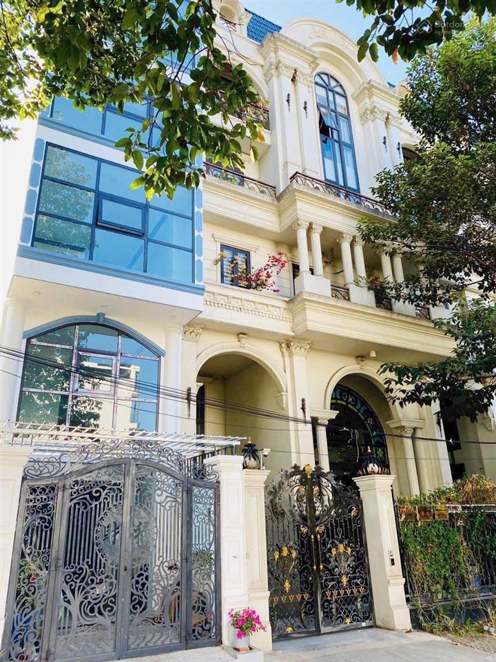 Bán đất huy hoàng mặt tiền đường tạ hiện rộng 25 mét, dt 8x20m, xây dựng được hầm + 7 tầng
