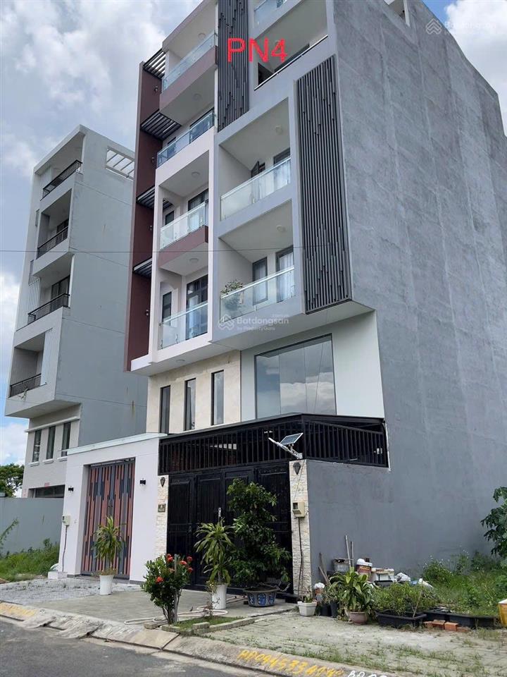 Bán đất huy hoàng mặt tiền đường tạ hiện rộng 25 mét, dt 8x20m, xây dựng được hầm + 7 tầng