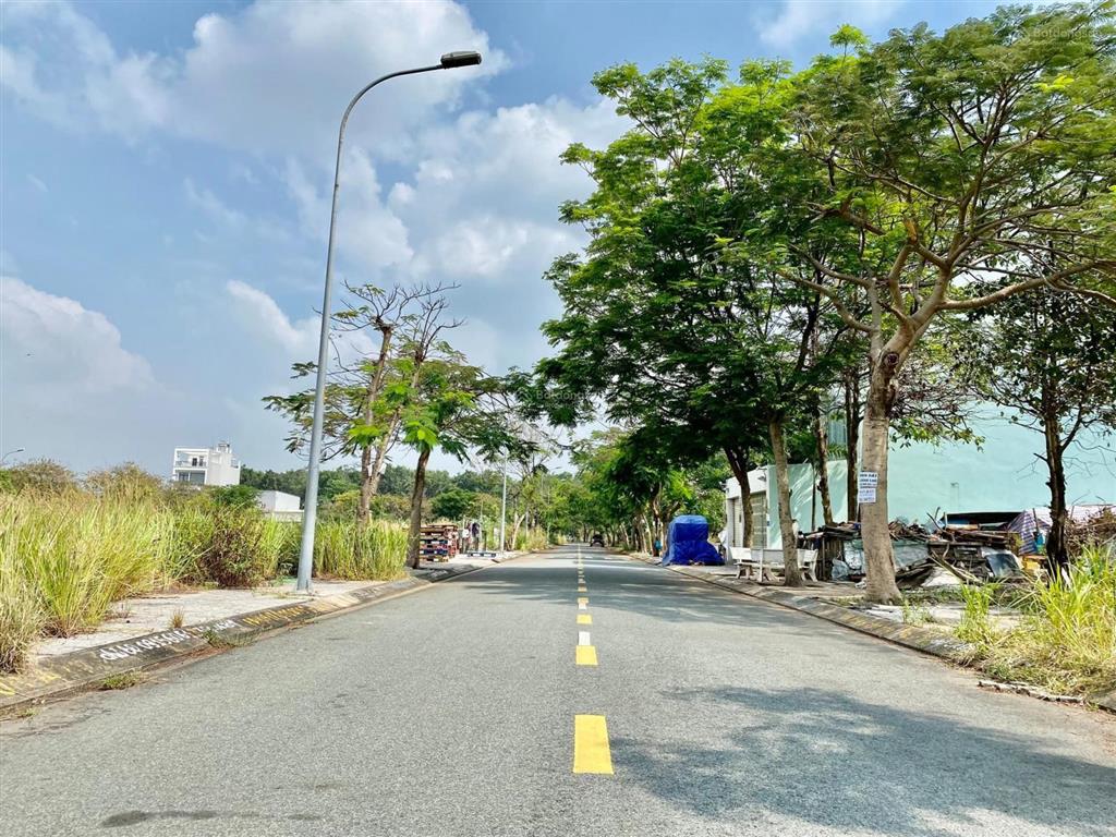 Bán đất sổ đỏ cá nhân cát lái, dt 5x20m, đường 47cl, giá 75 triệu/m²